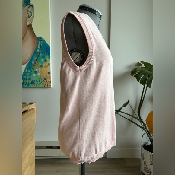 U.S. Polo Assn Pink Sweater Vest - Picture 4 of 6